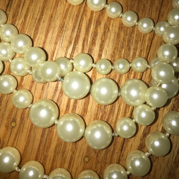 Jcrew cluster of pearls necklace - Picture 4 of 5